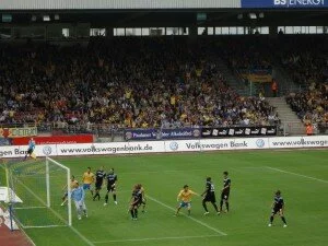 Führungstreffer durch Kruppke in der 6. Minute
